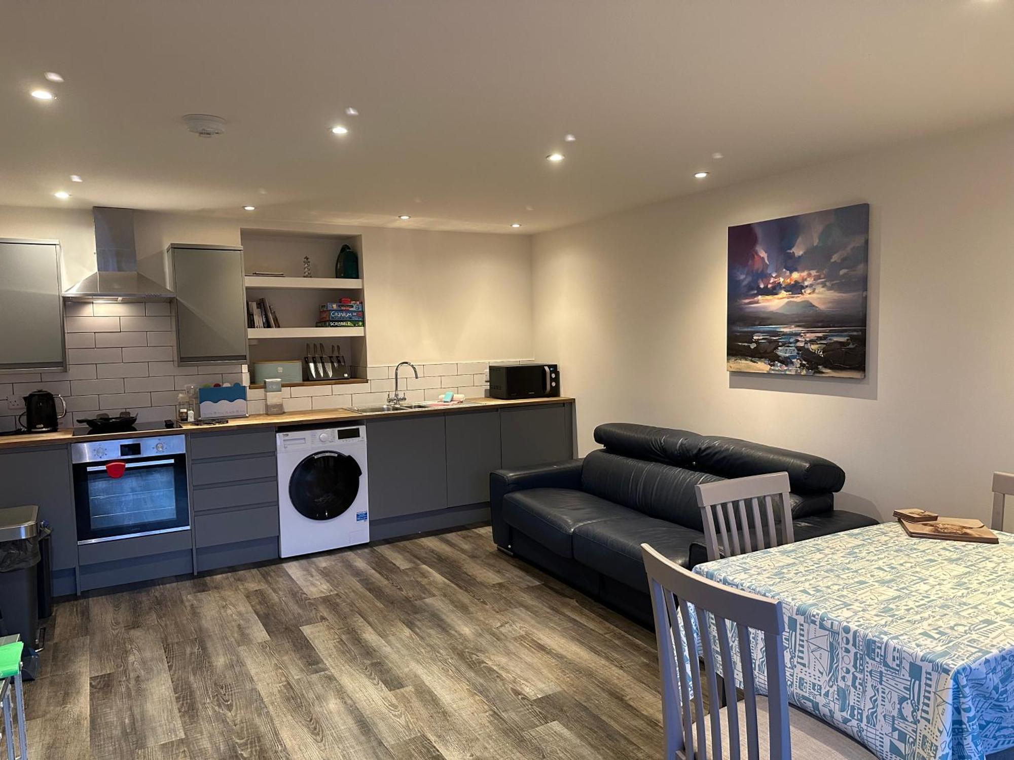 Skyelander Apartments Портрі Екстер'єр фото
