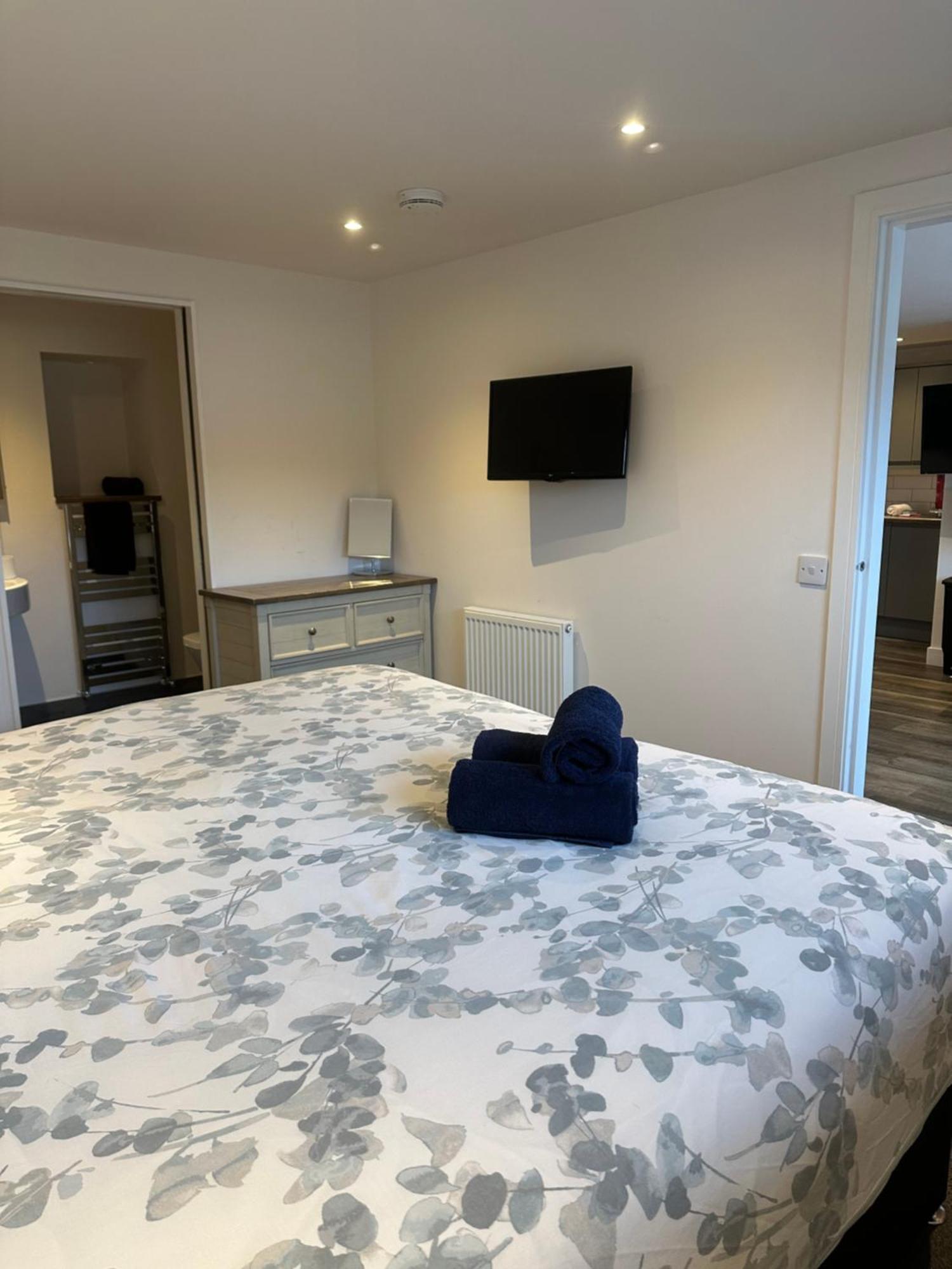 Skyelander Apartments Портрі Екстер'єр фото