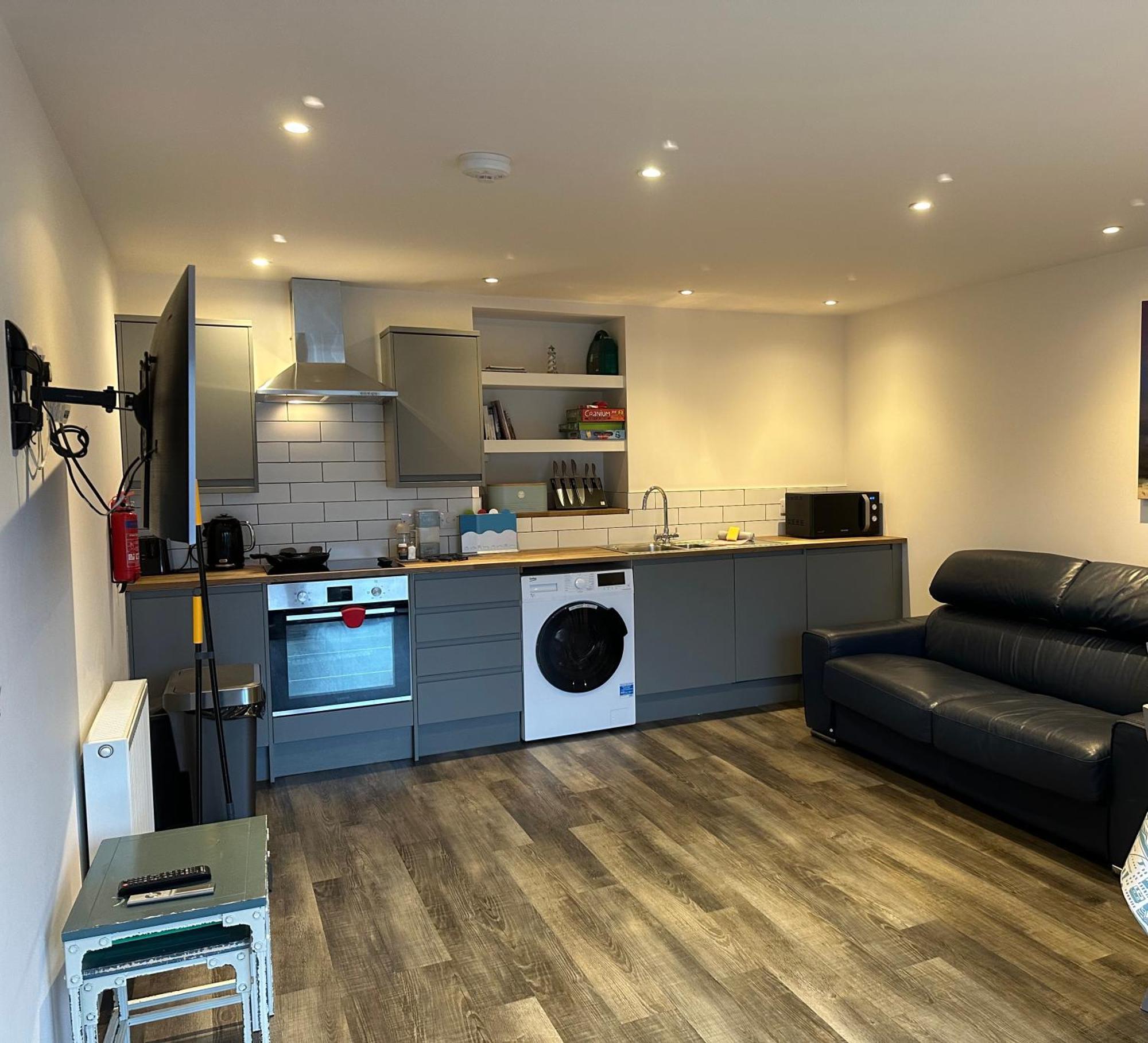 Skyelander Apartments Портрі Екстер'єр фото
