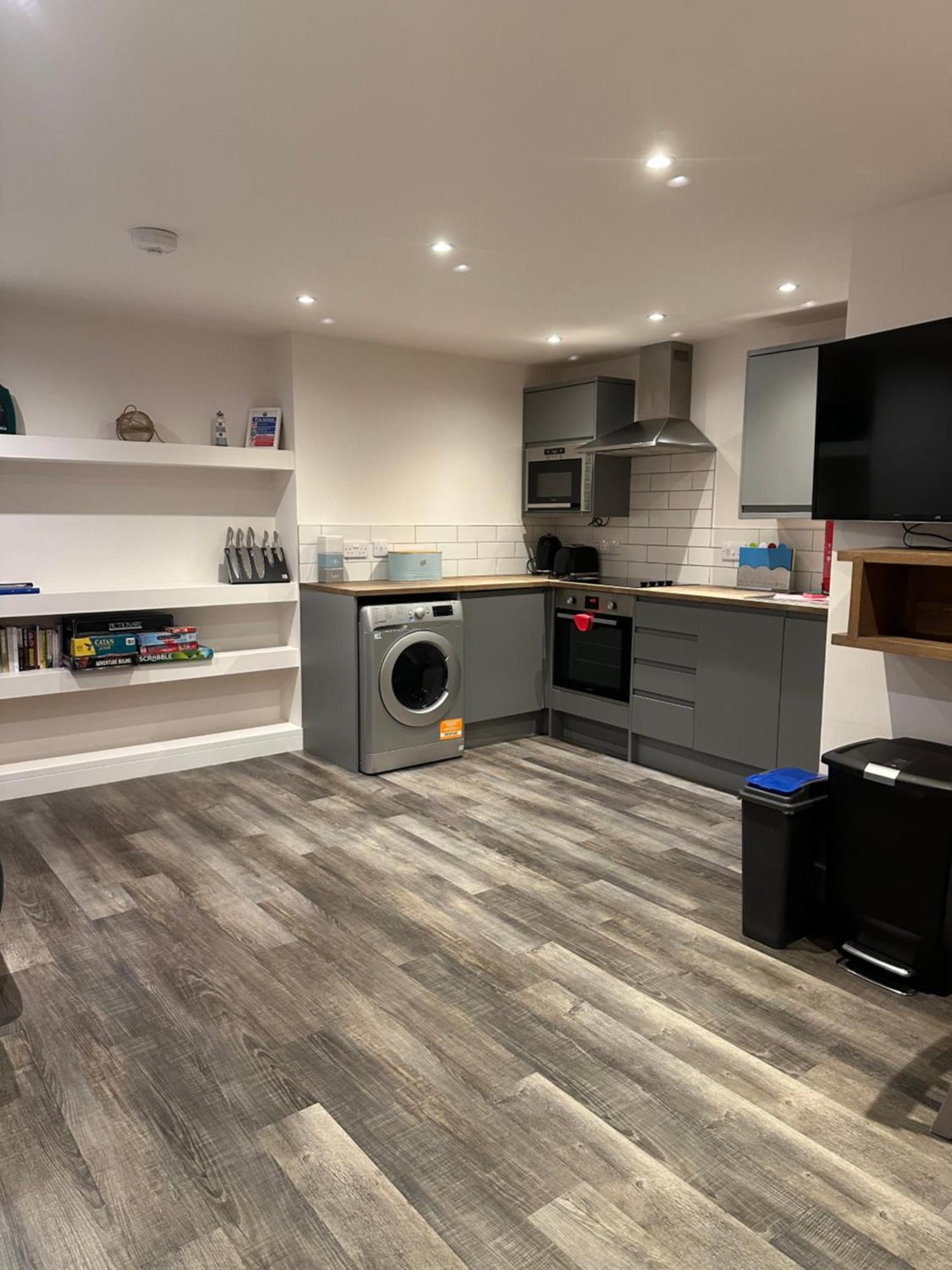 Skyelander Apartments Портрі Екстер'єр фото