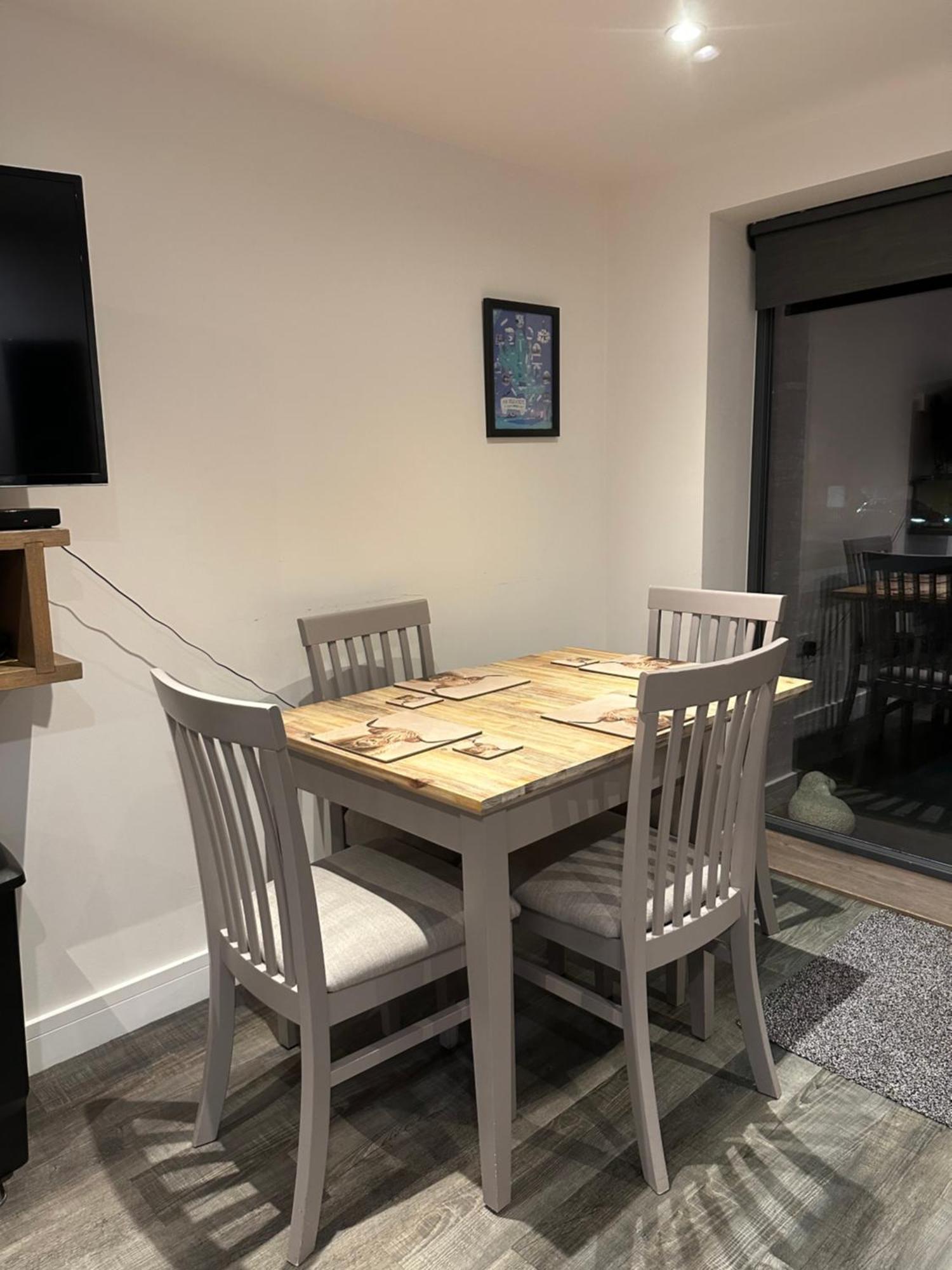 Skyelander Apartments Портрі Екстер'єр фото